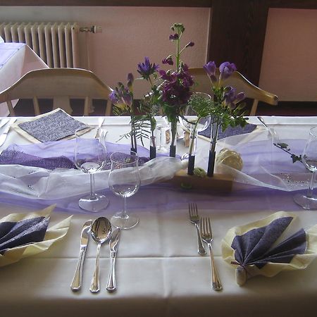 Landhotel Weinhaus Treis Weinaehr ภายนอก รูปภาพ