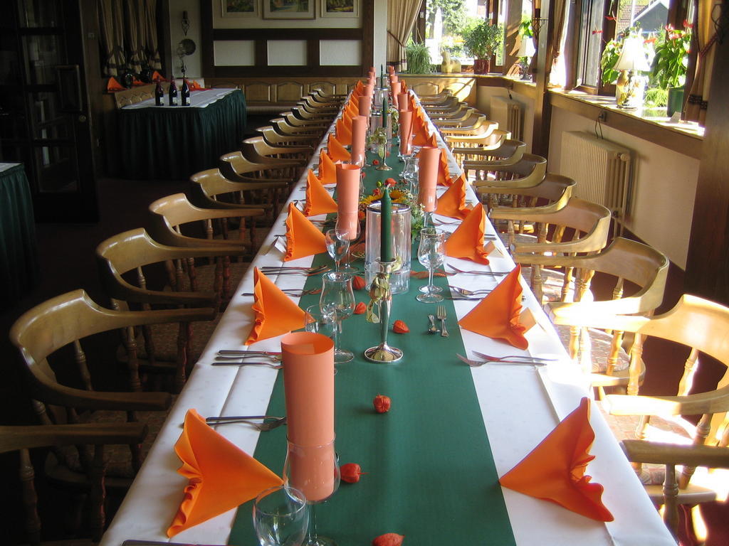 Landhotel Weinhaus Treis Weinaehr ภายนอก รูปภาพ