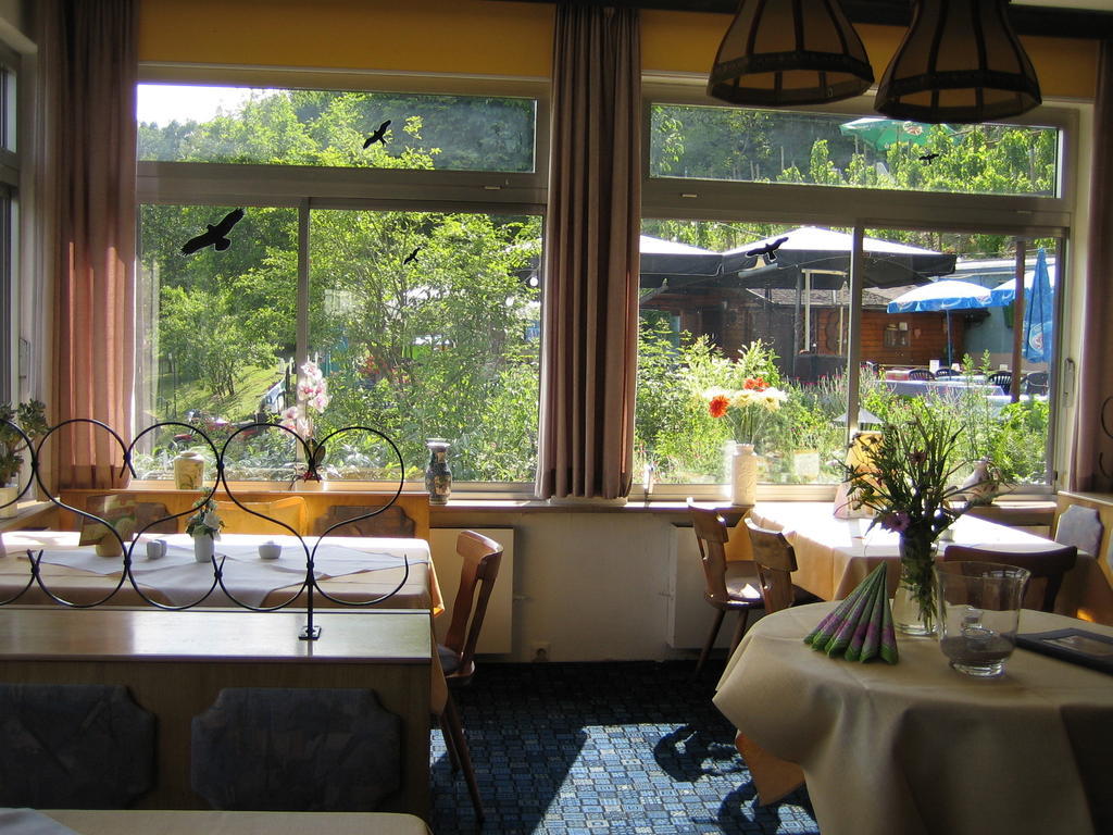 Landhotel Weinhaus Treis Weinaehr ภายนอก รูปภาพ